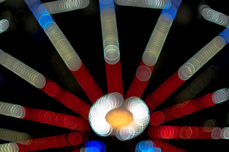 Illustration for article titled Obligatory Christmas Light Post
